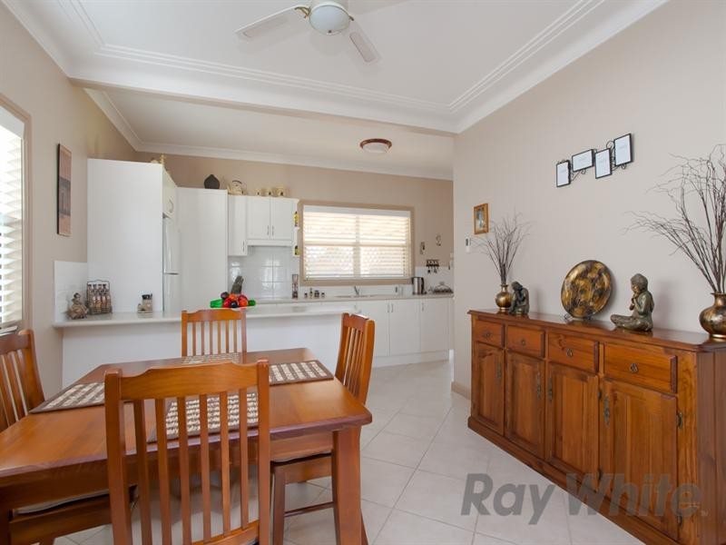 4 Lumsden Lane, Wallsend NSW 2287