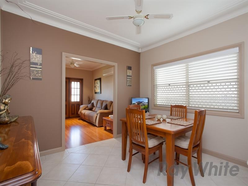 4 Lumsden Lane, Wallsend NSW 2287