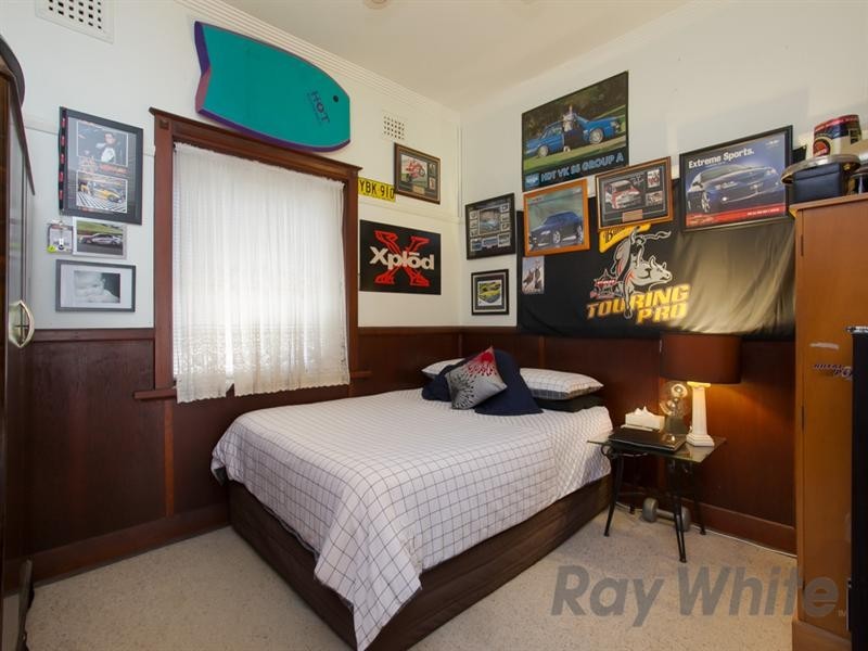 12 Frederick Street, Waratah NSW 2298