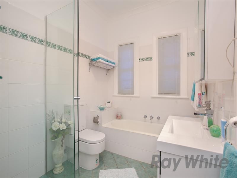 12 Frederick Street, Waratah NSW 2298