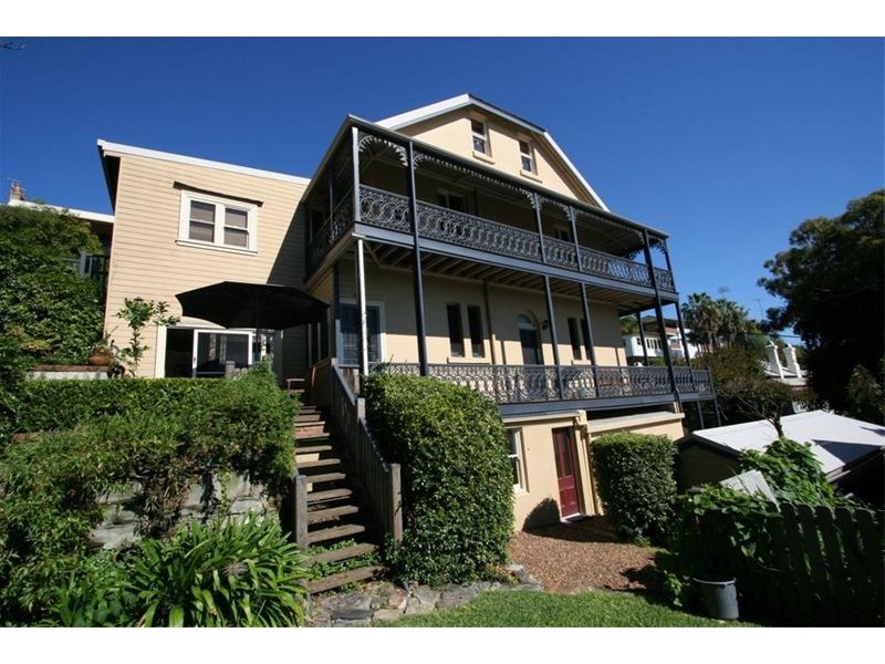 49 Perkins Street, Newcastle NSW 2300
