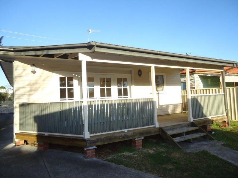 5 Jellicoe Parade, New Lambton NSW 2305