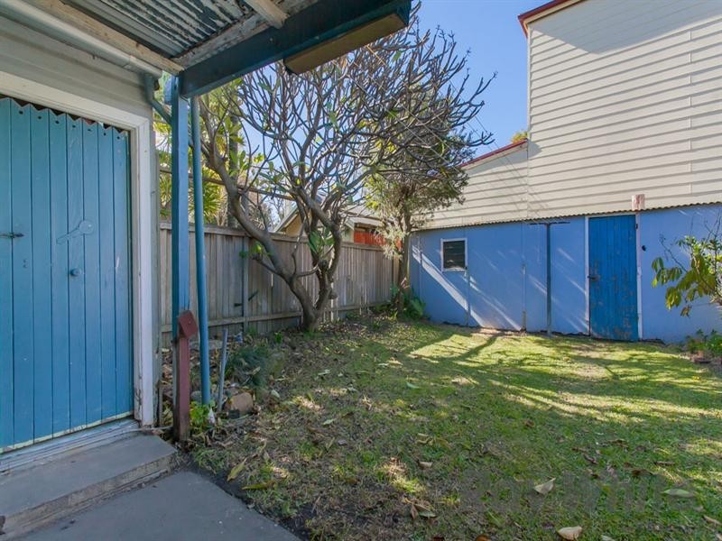 42 Young Street, Carrington NSW 2294