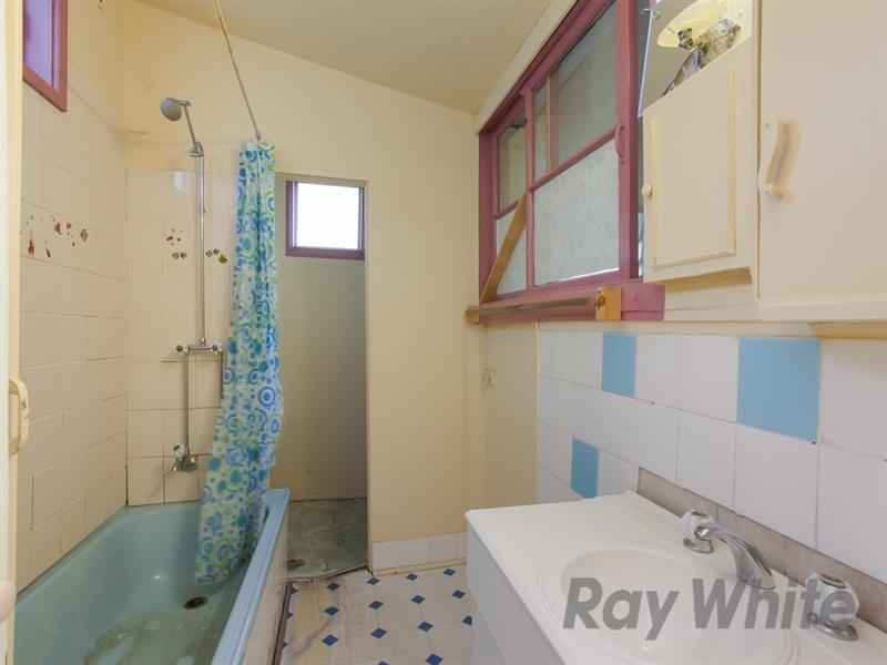 42 Young Street, Carrington NSW 2294