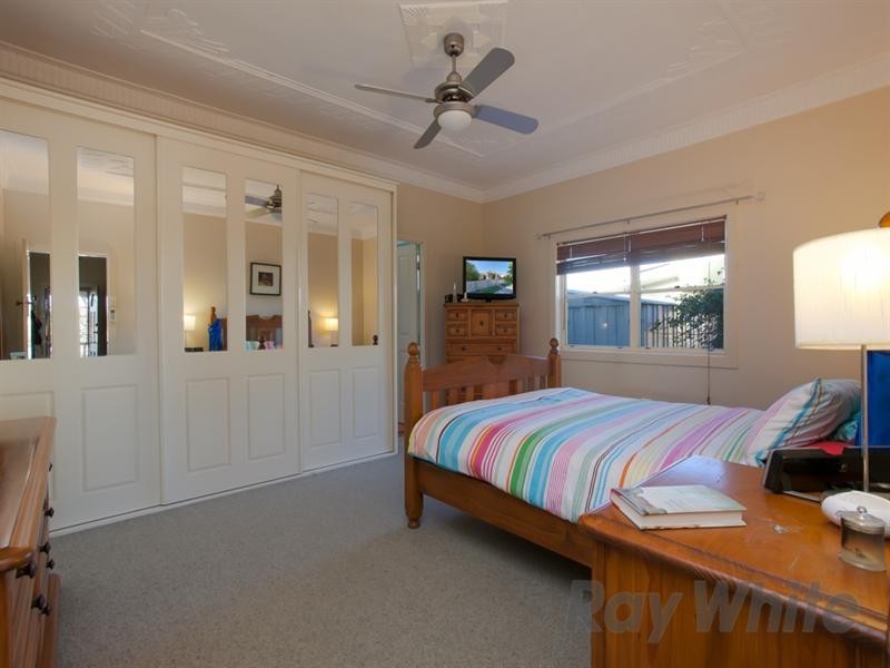 174 Dunbar Street, Stockton NSW 2295