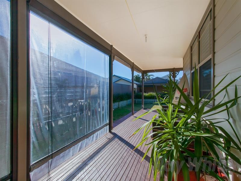 174 Dunbar Street, Stockton NSW 2295