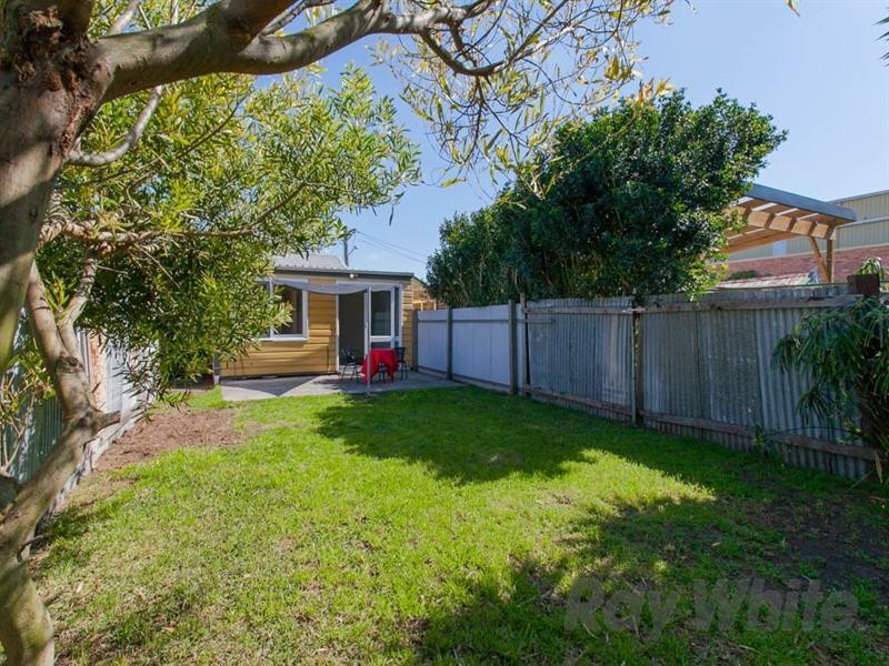 36 Rodgers Street, Carrington NSW 2294