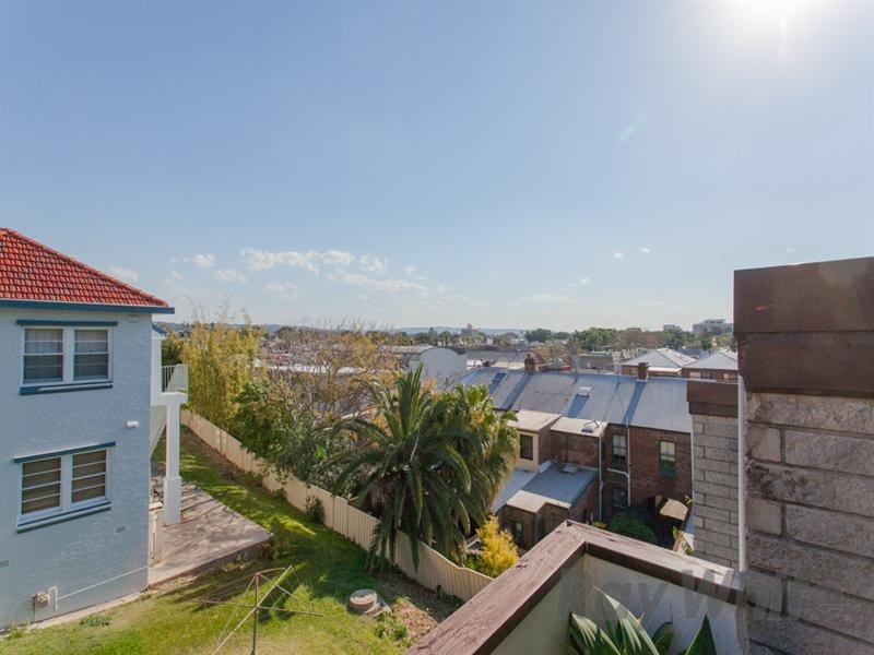 12/18 Brooks Street, Cooks Hill NSW 2300