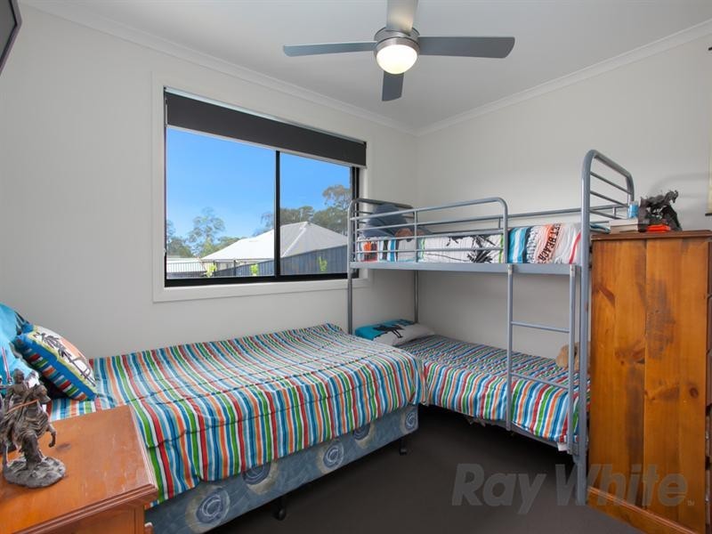 12 Kurraka Drive, Fletcher NSW 2287