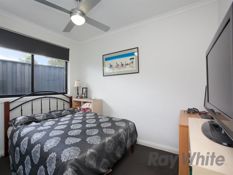 12 Kurraka Drive, Fletcher NSW 2287