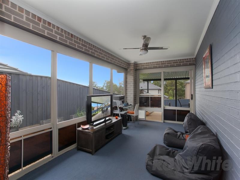 12 Kurraka Drive, Fletcher NSW 2287