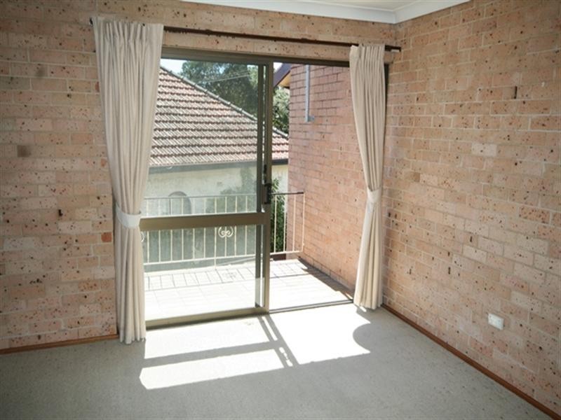 Unit 2/33 Howe Street, Lambton NSW 2299