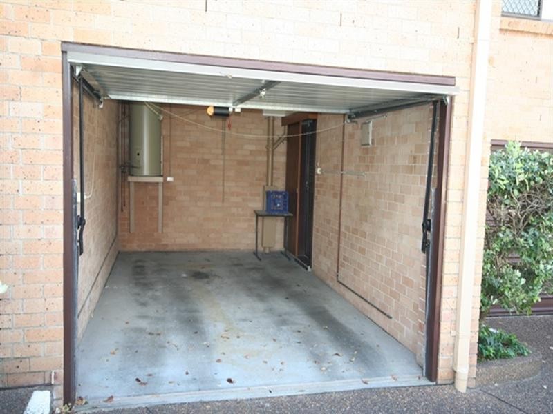 Unit 2/33 Howe Street, Lambton NSW 2299