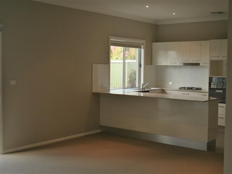 2/36 Frith Street, Kahibah NSW 2290