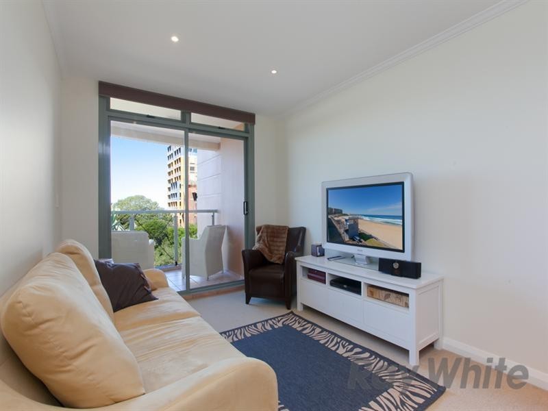 403/26 Pacific Street, Newcastle NSW 2300