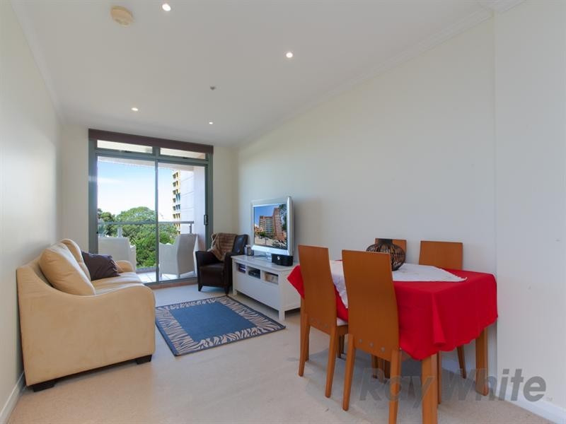 403/26 Pacific Street, Newcastle NSW 2300