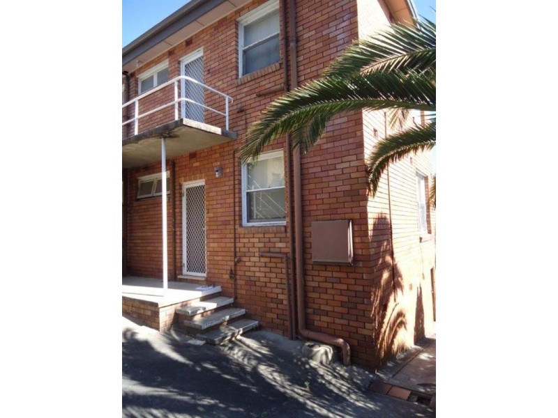 1/7 Mosbri Crescent, Newcastle NSW 2300