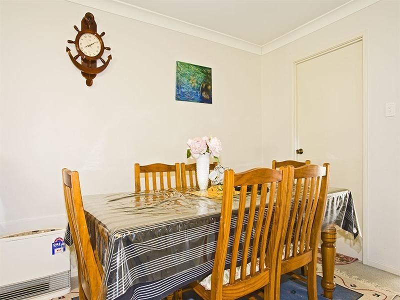 1 Hebe Place, Cameron Park NSW 2285