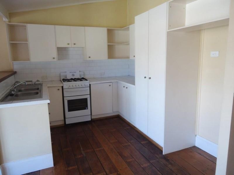 146 Turton Road, Waratah NSW 2298