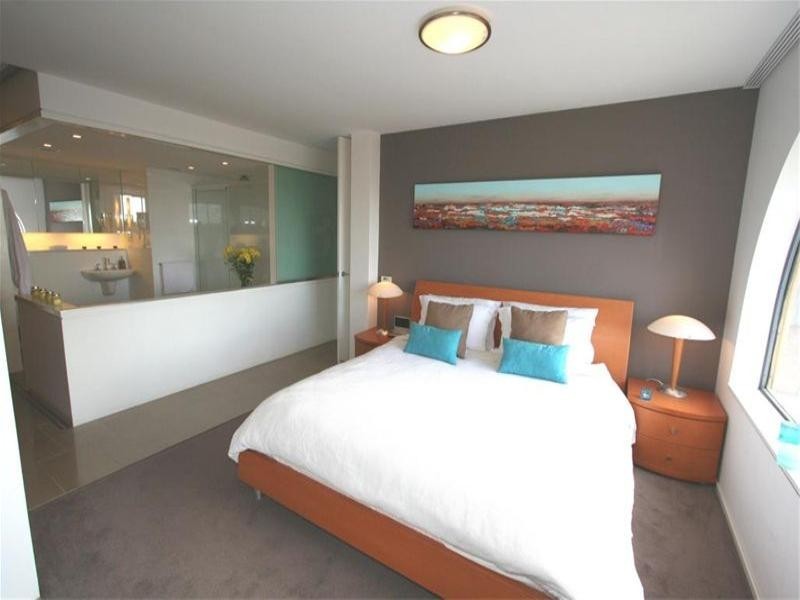 30 Tyrrell Towers, 55 Shortland Esplanade, Newcastle NSW 2300