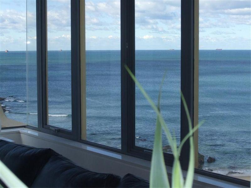 30 Tyrrell Towers, 55 Shortland Esplanade, Newcastle NSW 2300