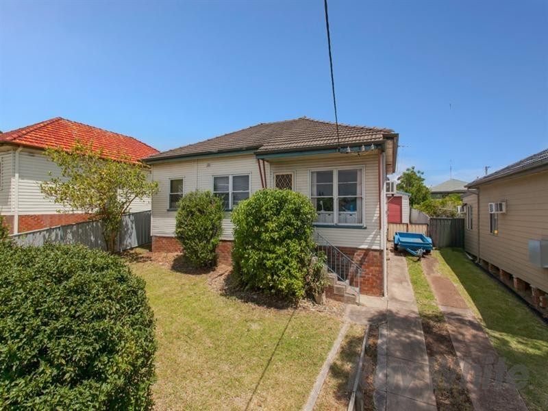 112 Lorna Street, Waratah West NSW 2298
