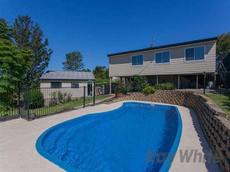 4 Witchard Place, Maryland NSW 2287