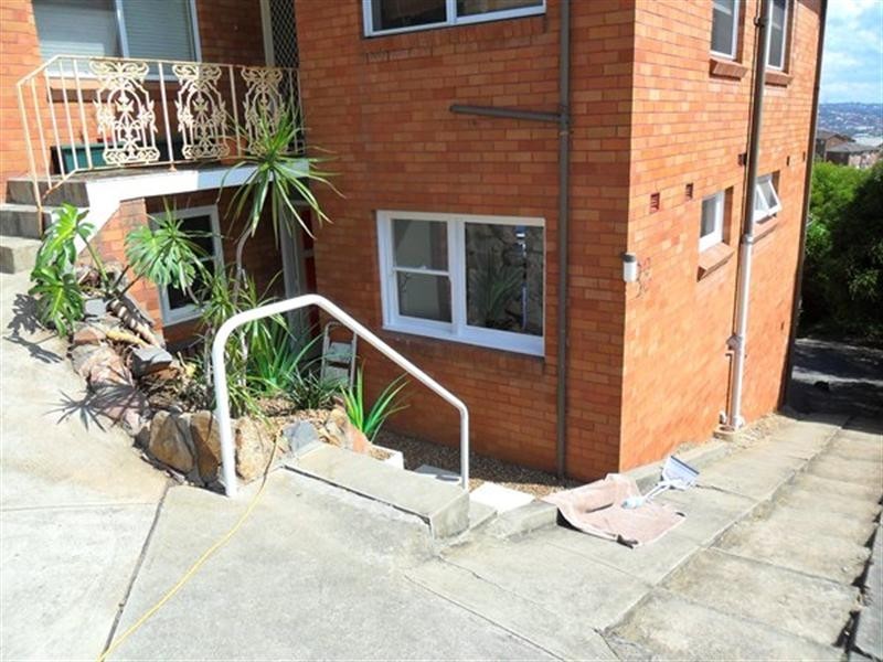 2/38 Nesca Parade, The Hill NSW 2300