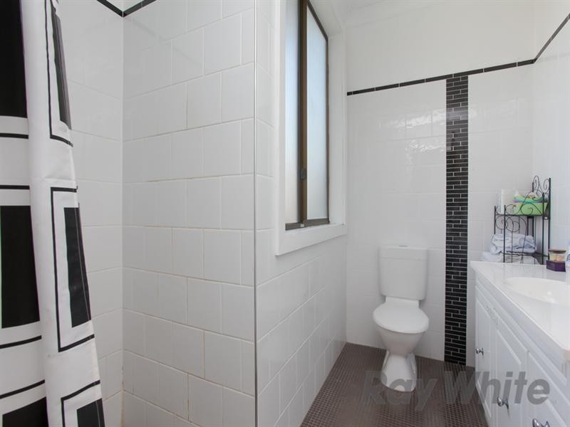 1 Victoria Street, Carrington NSW 2294