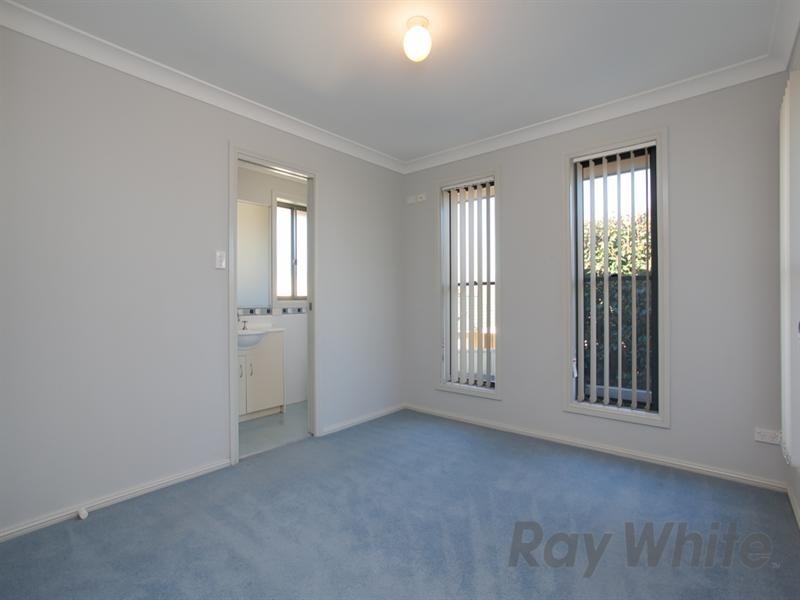 Unit 2/4 Norwich Avenue, Raworth NSW 2321