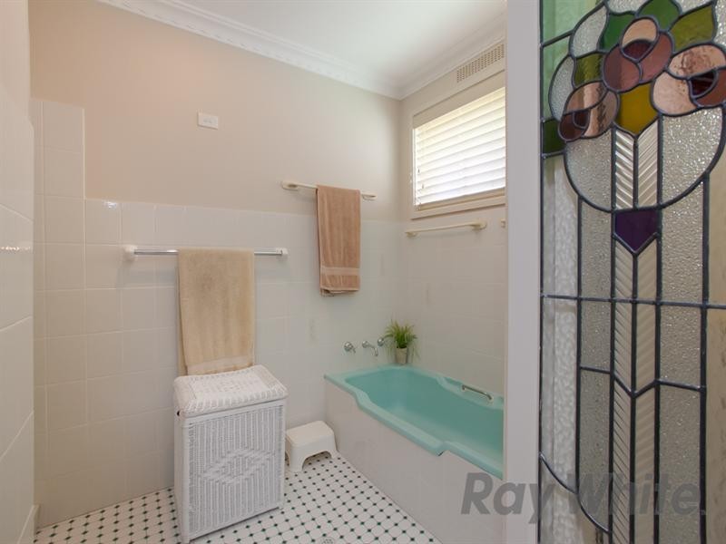 16 Nereida Close, Kotara NSW 2289