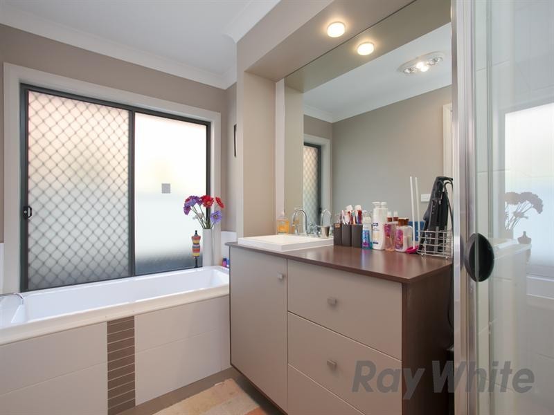 6 Juncea Close, Charlestown NSW 2290