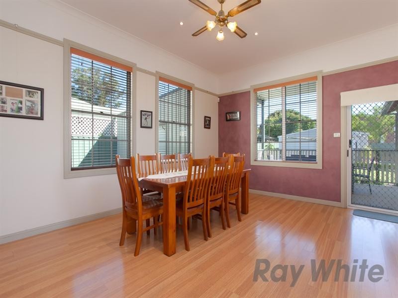 16 Sketchley Parade, New Lambton NSW 2305