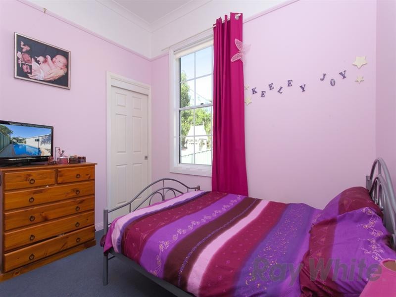 16 Sketchley Parade, New Lambton NSW 2305