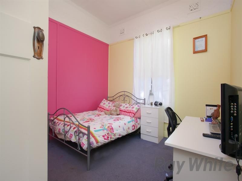 16 Sketchley Parade, New Lambton NSW 2305