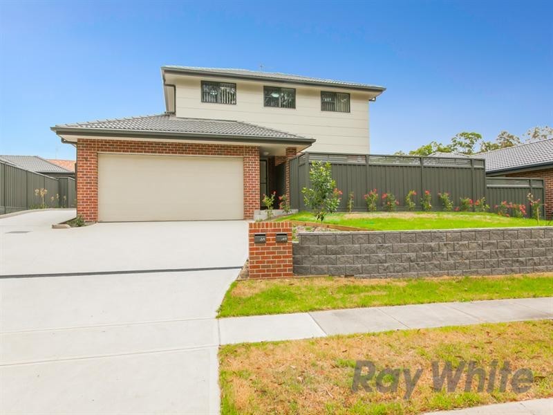 4/9 Tallowwood Crescent, Fletcher NSW 2287