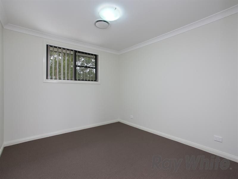 4/9 Tallowwood Crescent, Fletcher NSW 2287