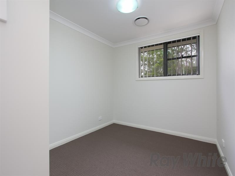 4/9 Tallowwood Crescent, Fletcher NSW 2287