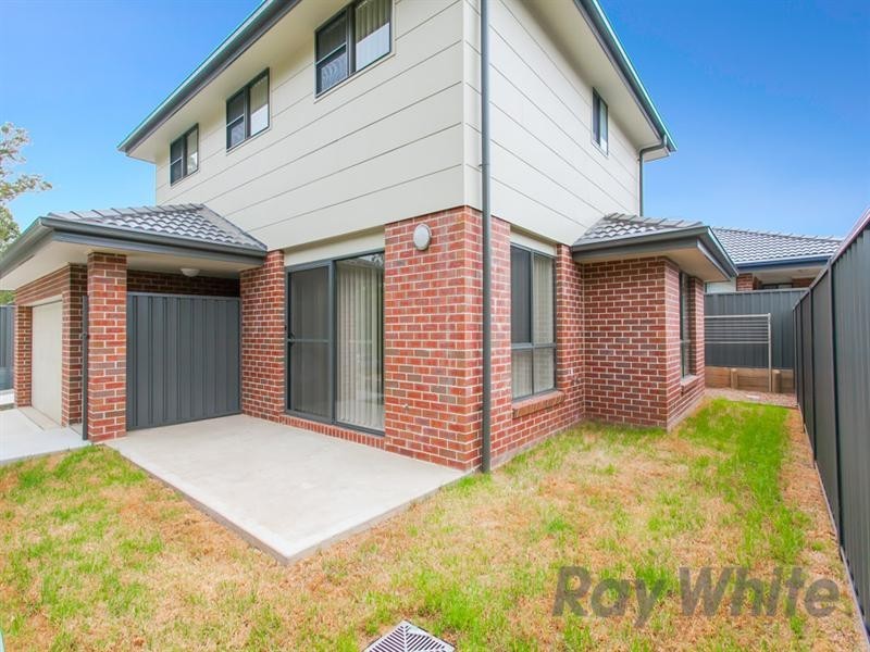 4/9 Tallowwood Crescent, Fletcher NSW 2287