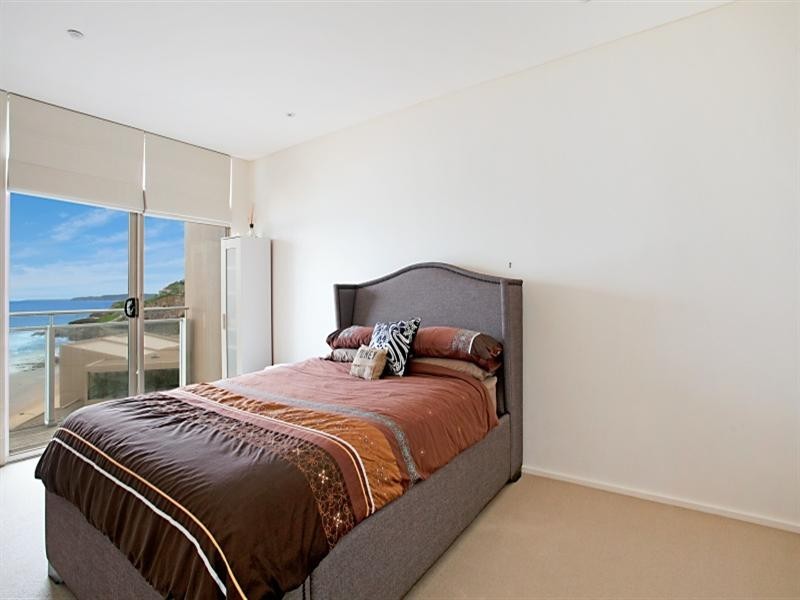 U1002/61 Shortland Esplanade, Newcastle East NSW 2300