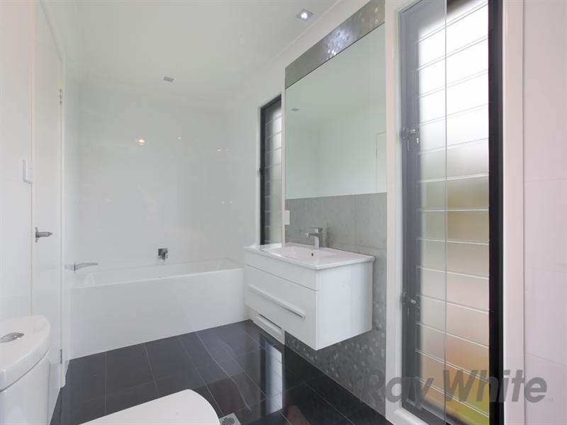 207 Park Avenue, Kotara NSW 2289