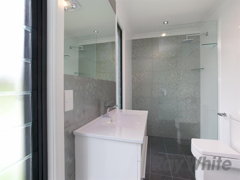 207 Park Avenue, Kotara NSW 2289