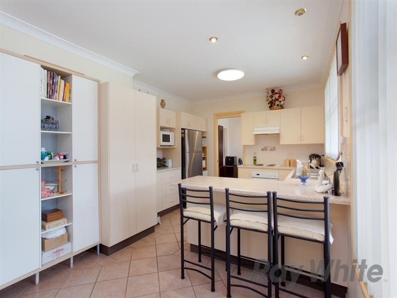 10 Yasawa Close, Ashtonfield NSW 2323