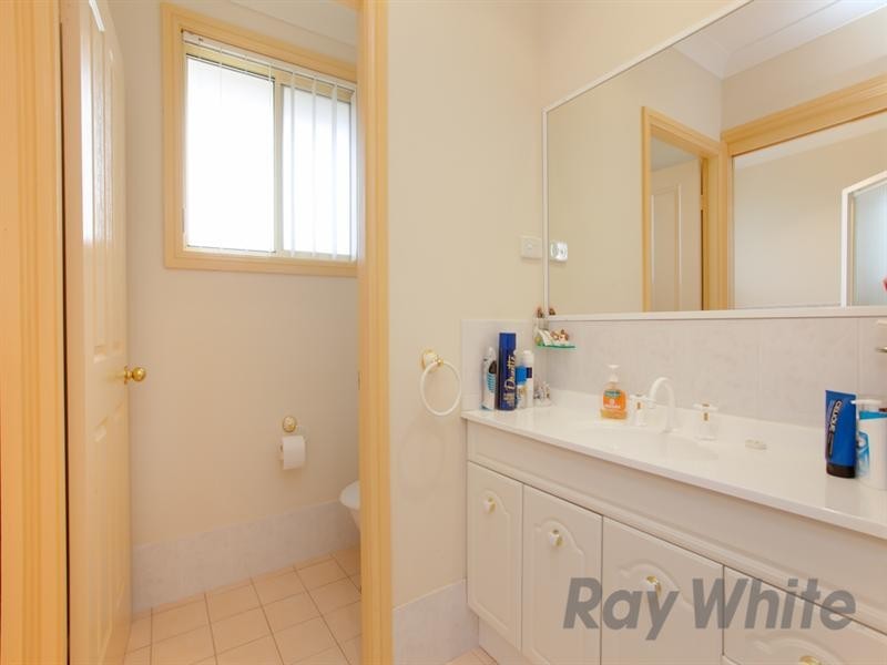 10 Yasawa Close, Ashtonfield NSW 2323