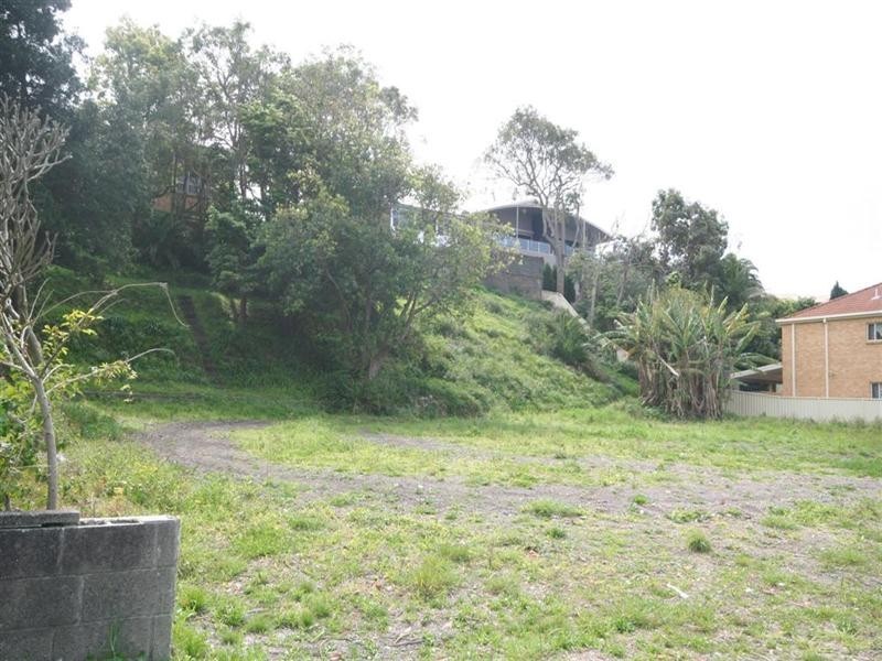 74 Ross Street, Belmont NSW 2280