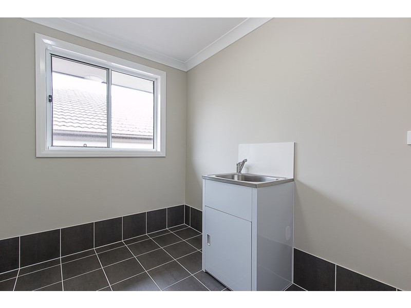 8 Abrahams Lane, Charlestown NSW 2290