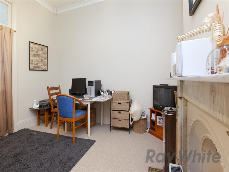 135 Lindsay Street, Hamilton NSW 2303