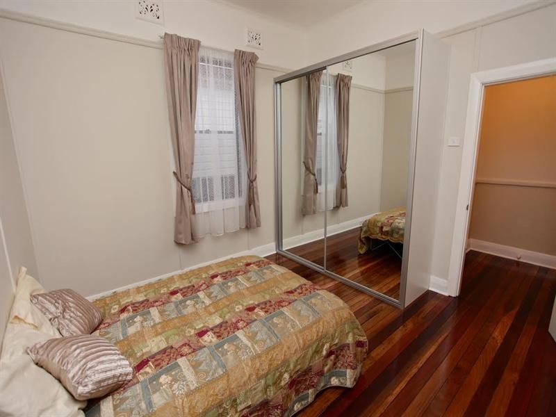 60 Fitzroy Street, Mayfield NSW 2304