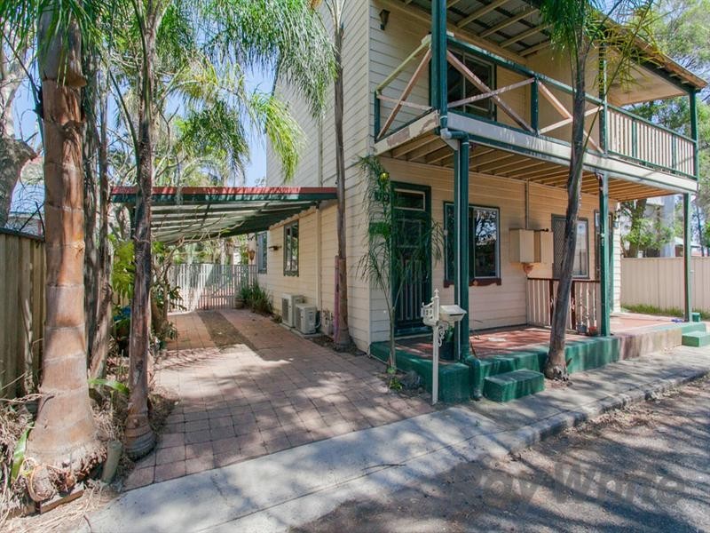 129 Wilson Street, Carrington NSW 2294