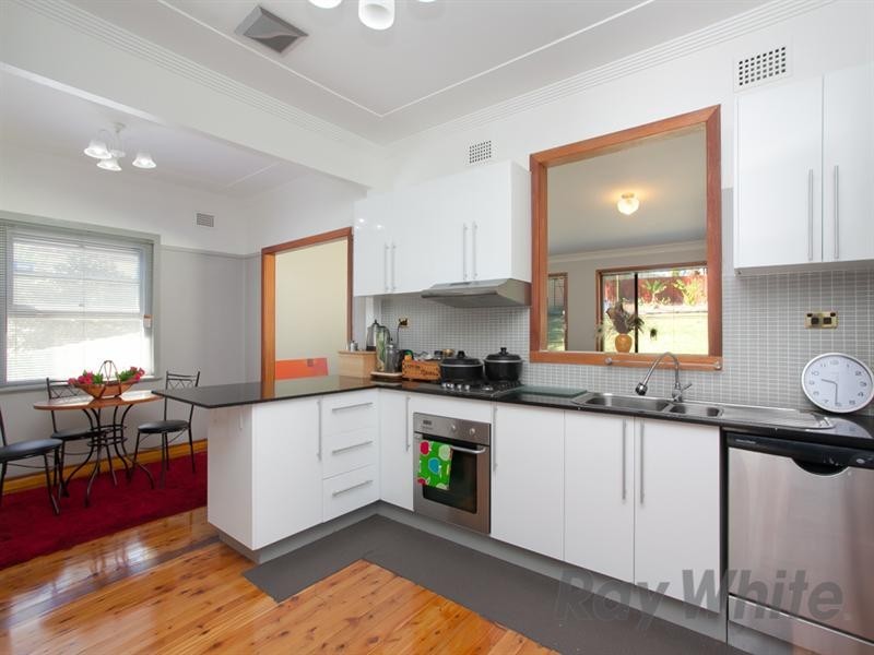 68 Gregson Avenue, Mayfield West NSW 2304